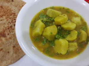 Simple Arbi (Taro Roots) Curry